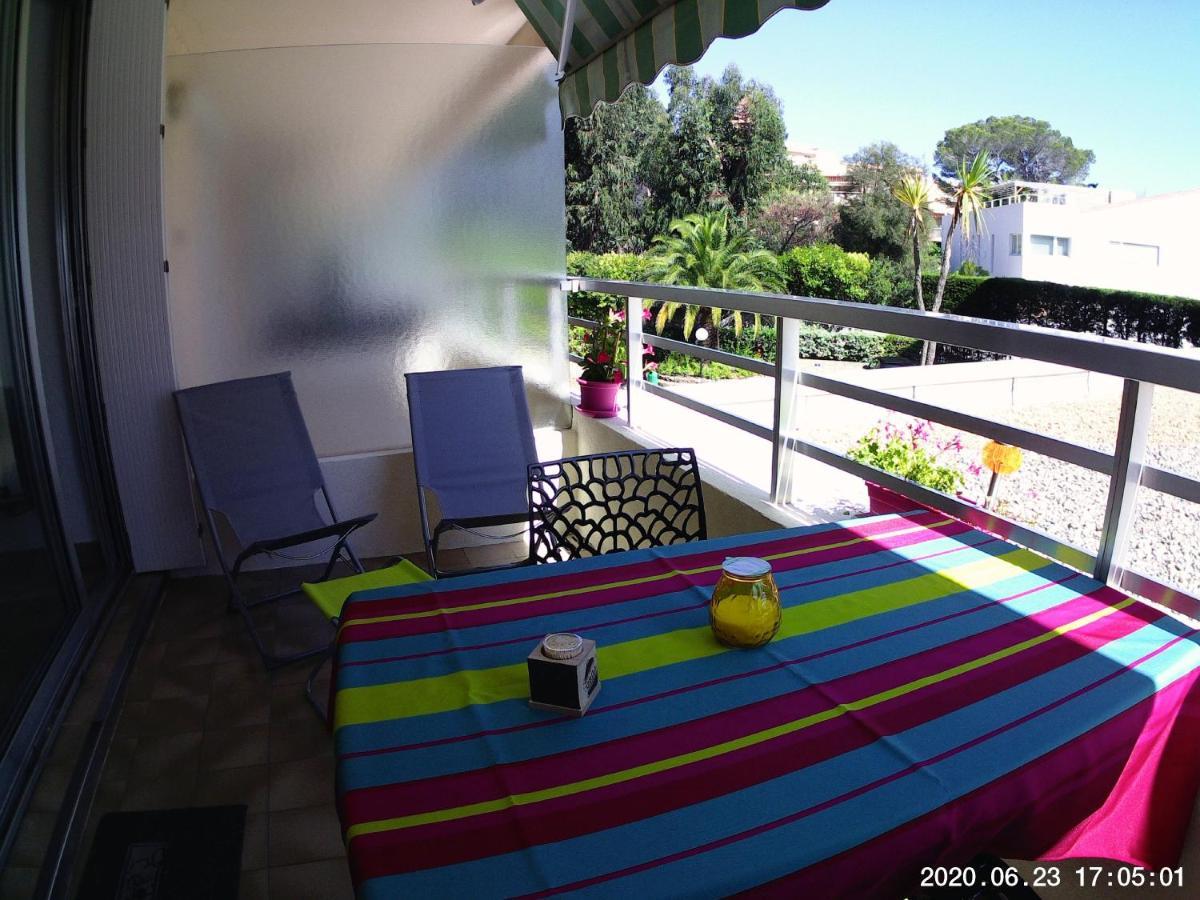 Studio 127, Vue Mer Et Piscine, Port Santa Lucia Saint-Raphaël 外观 照片